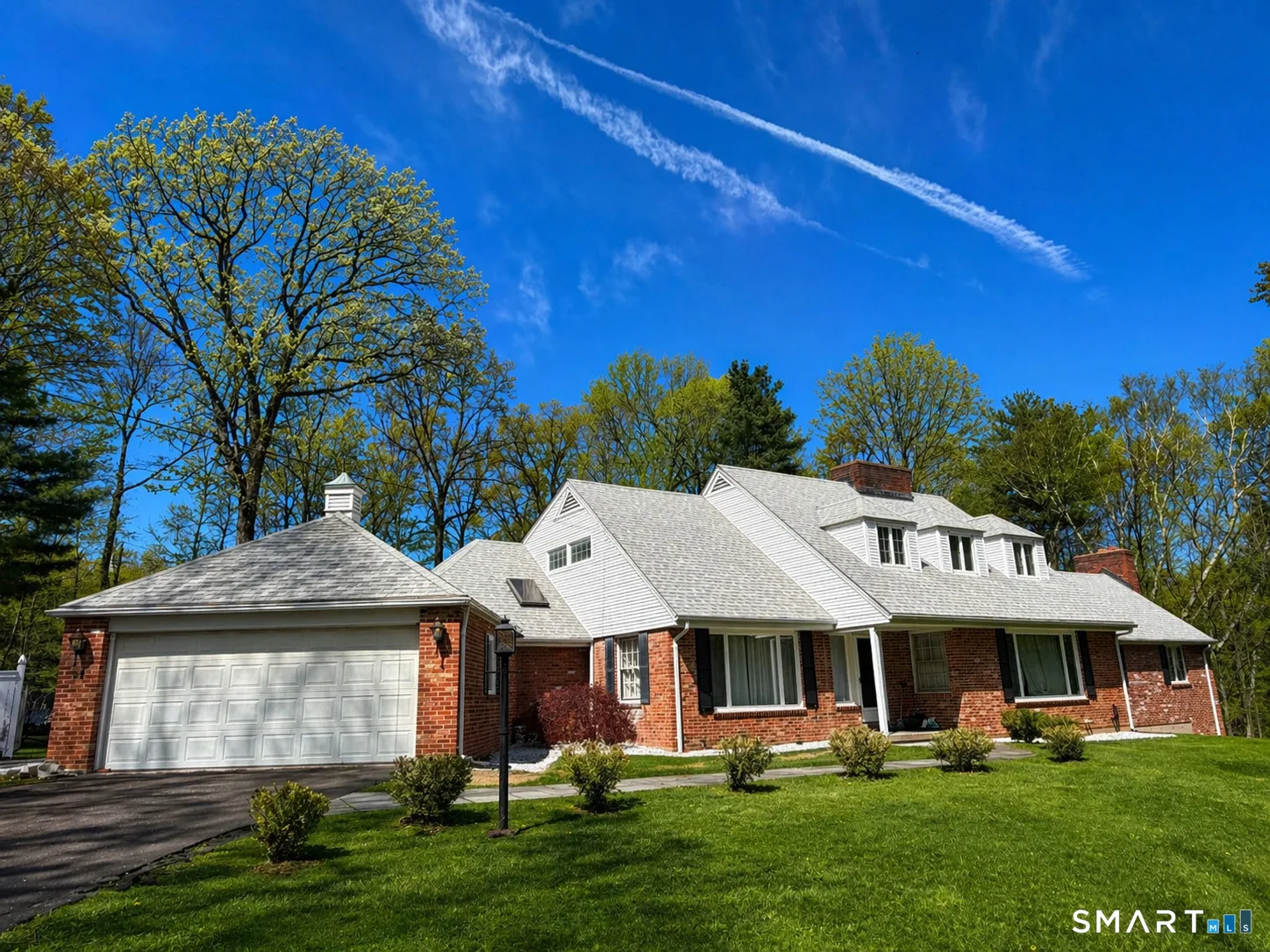 54 Kenmore Road, Bloomfield, CT