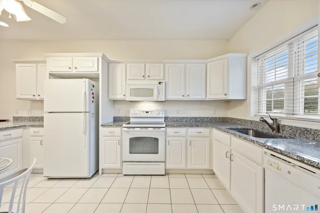 500 Elm Street #15-4