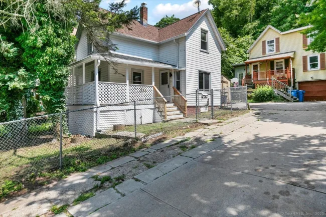 296 Laurel Hill Avenue