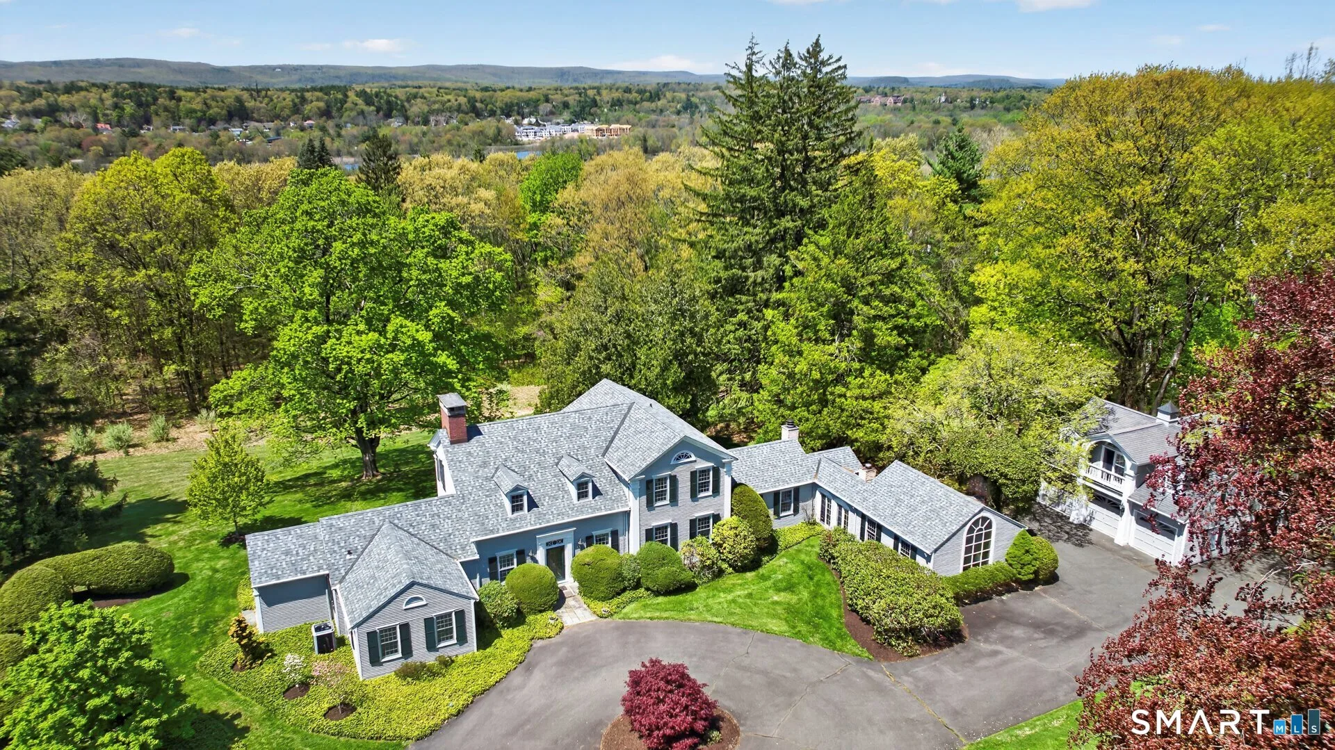 16 Pinnacle Mountain Road, Simsbury, CT