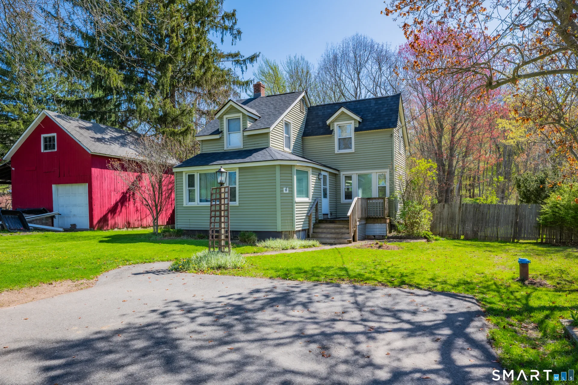 385 Main Street, Durham, CT