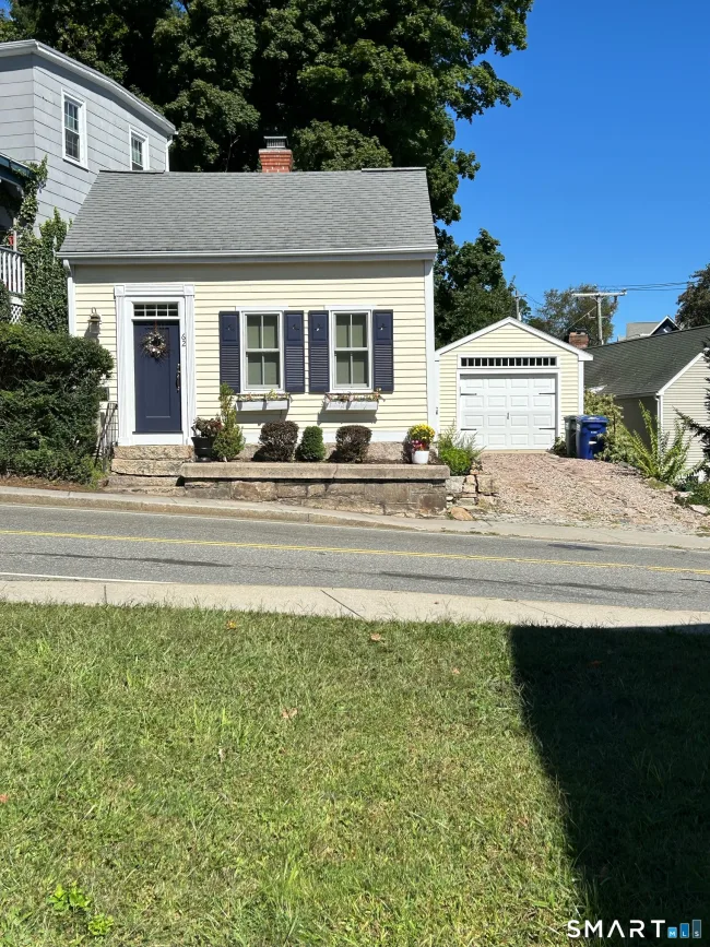 62 West Main Street