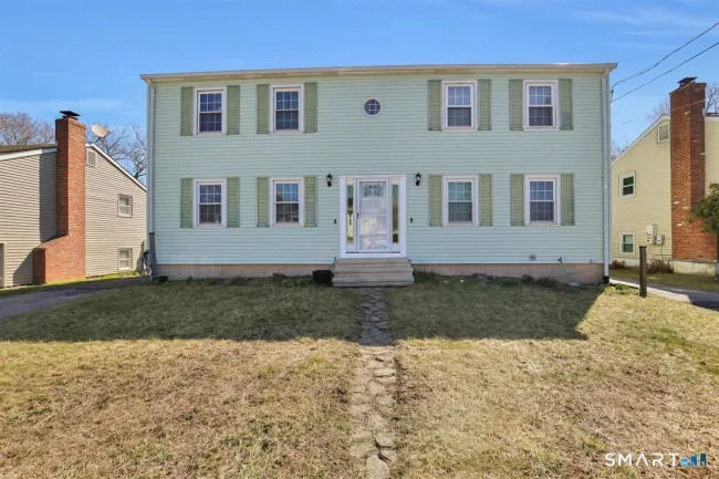 46 Horseshoe Drive