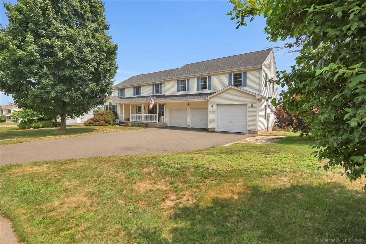107 Trumbull Lane, South Windsor, CT