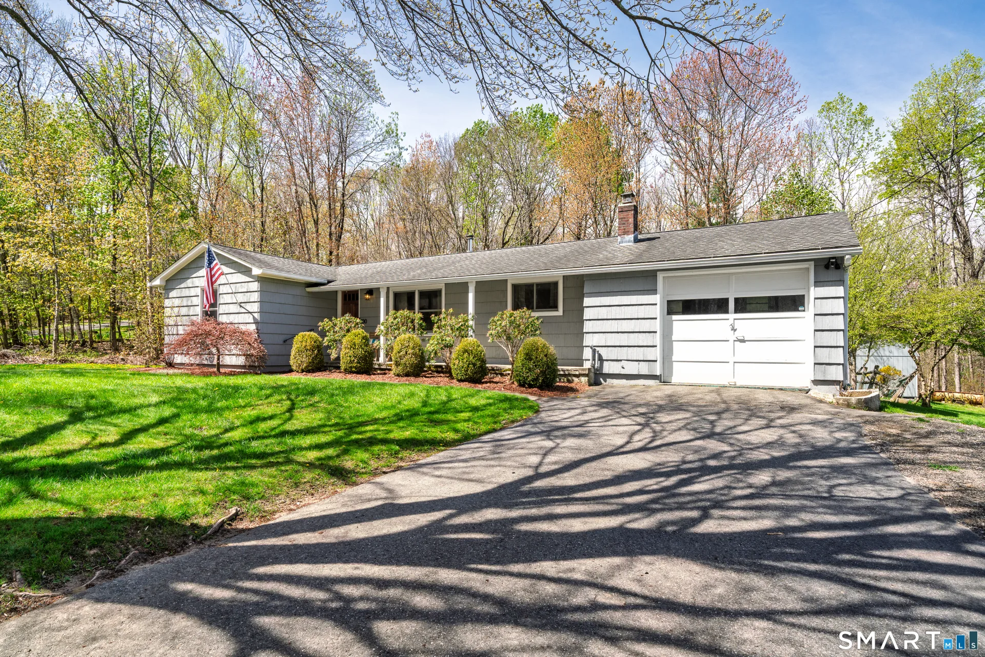 100 Hart Drive, Litchfield, CT