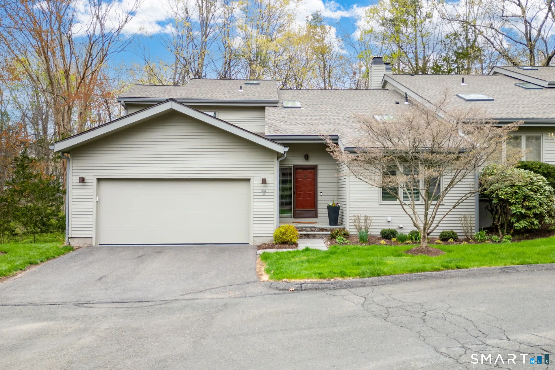 7 Brenthaven #7, Avon, CT