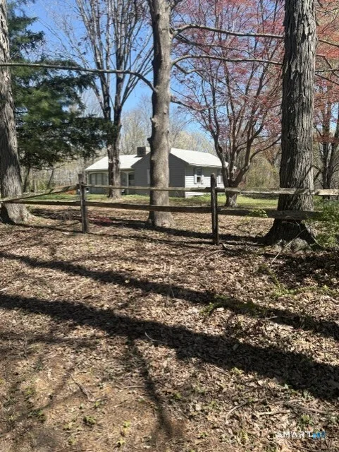 44 Chestnut Hill Road, Killingworth, CT