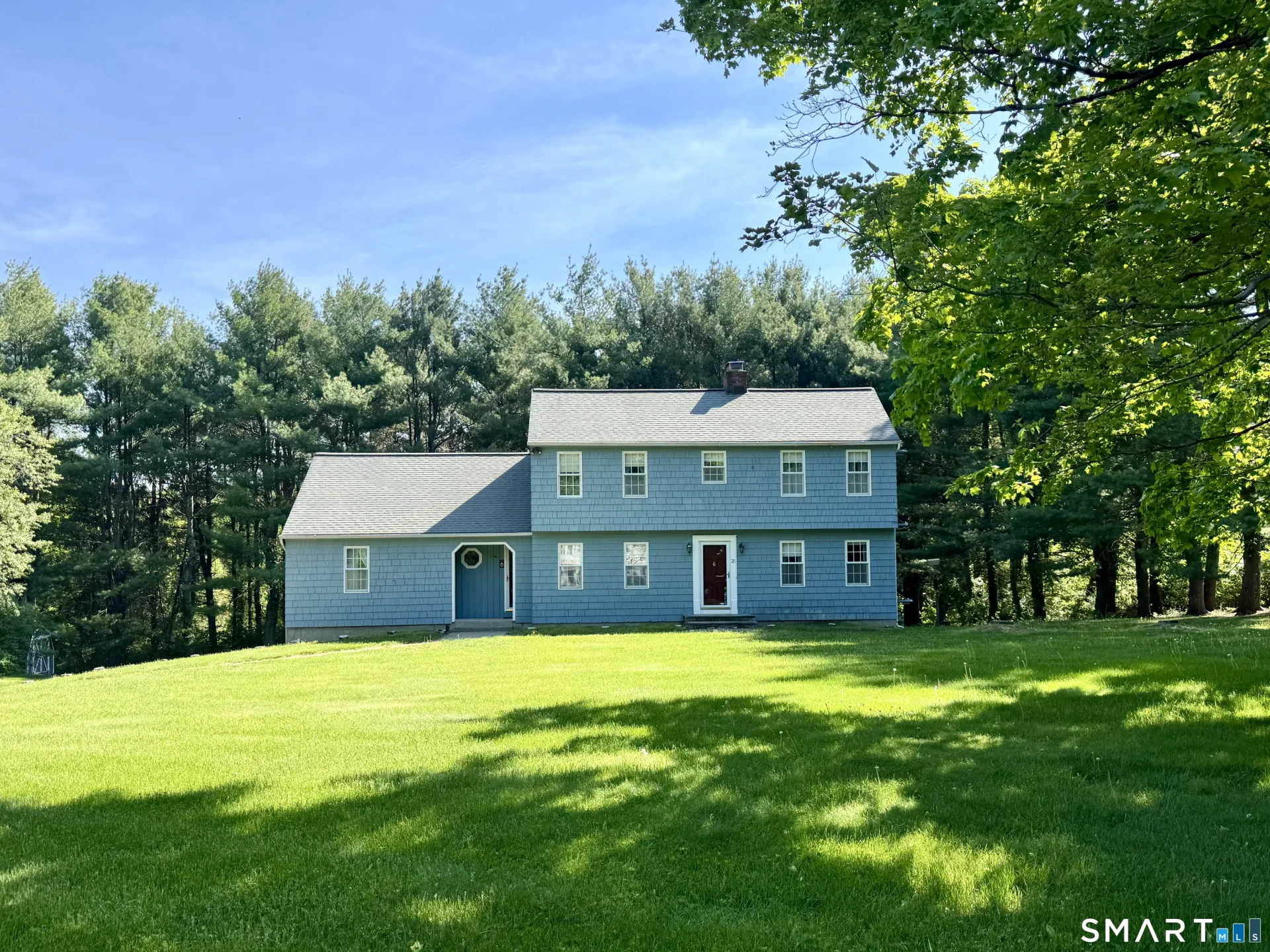 20 Brookwood Drive, Newtown, CT