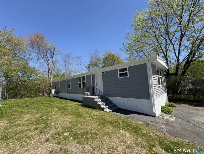 126 Thunderbird Drive