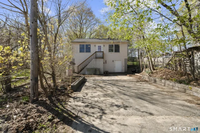 1121 Plainfield Pike