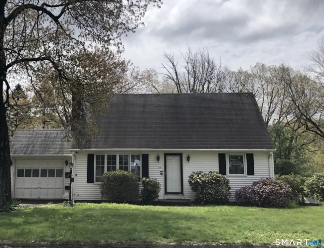 128 Fairlawn Street