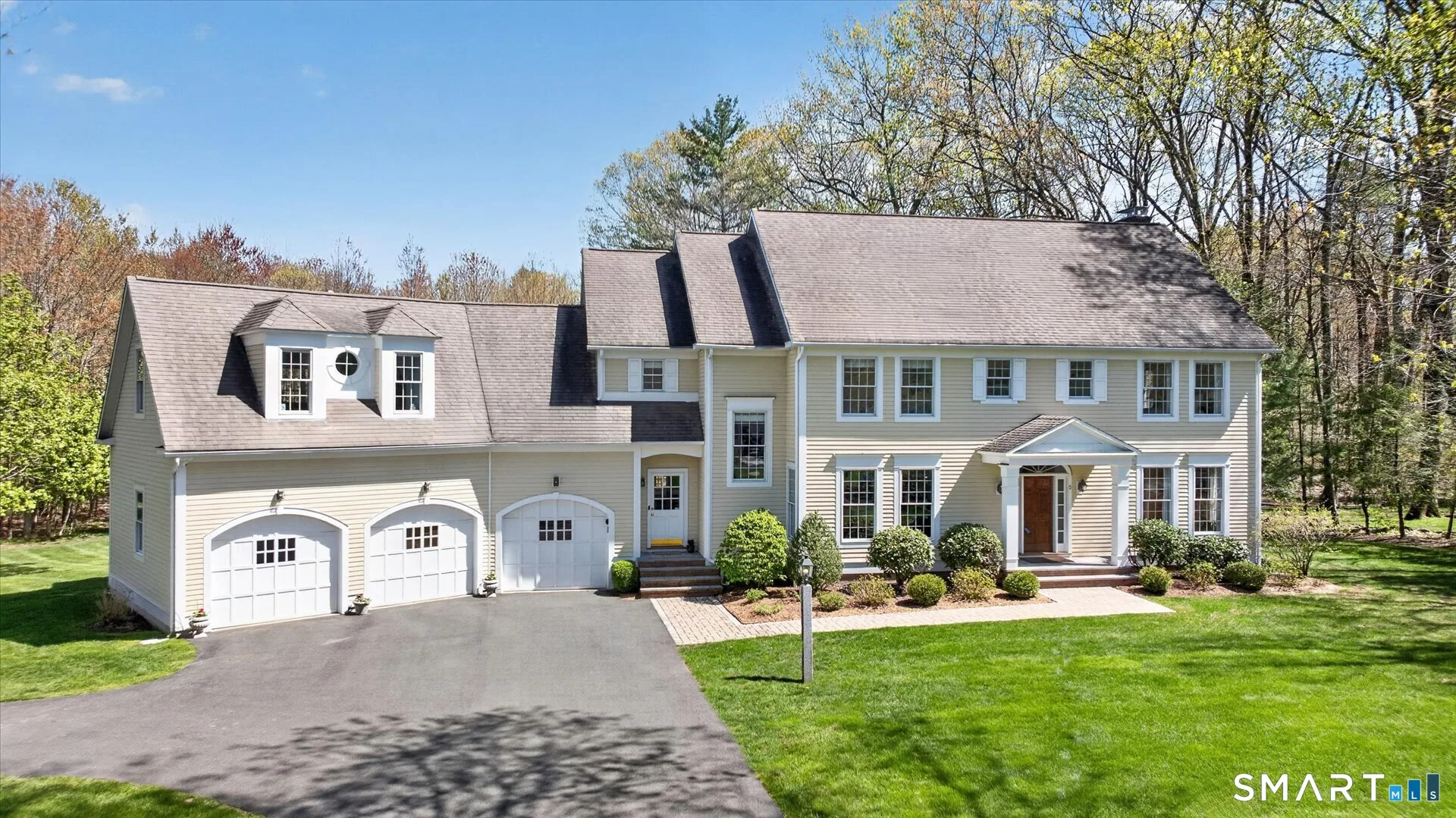 5 School House Lane, Simsbury, CT