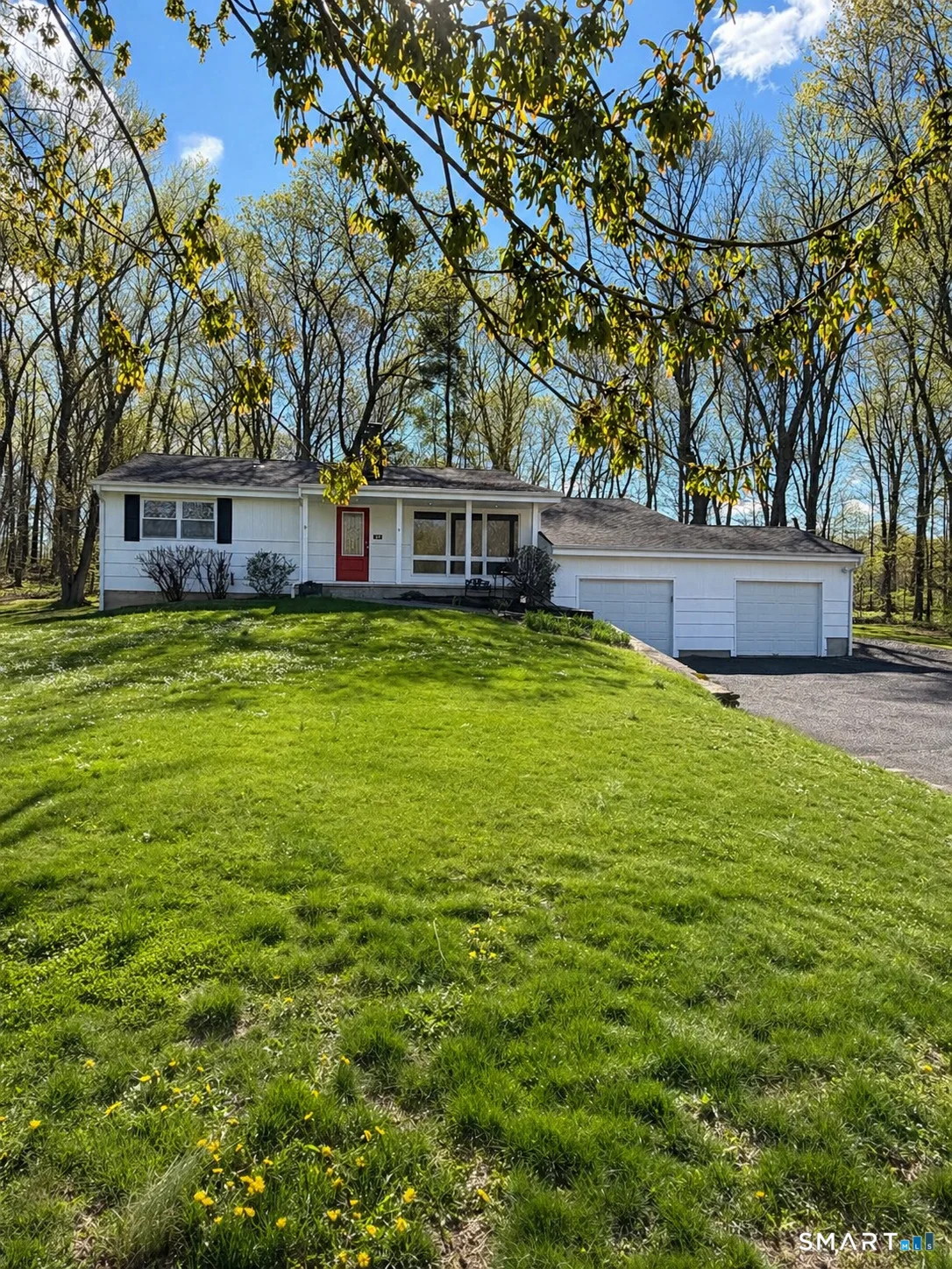 24 Webb Circle, Monroe, CT