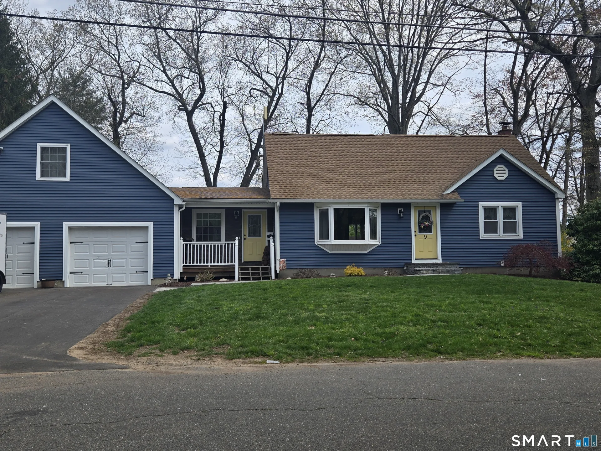 9 Overhill Road, Enfield, CT