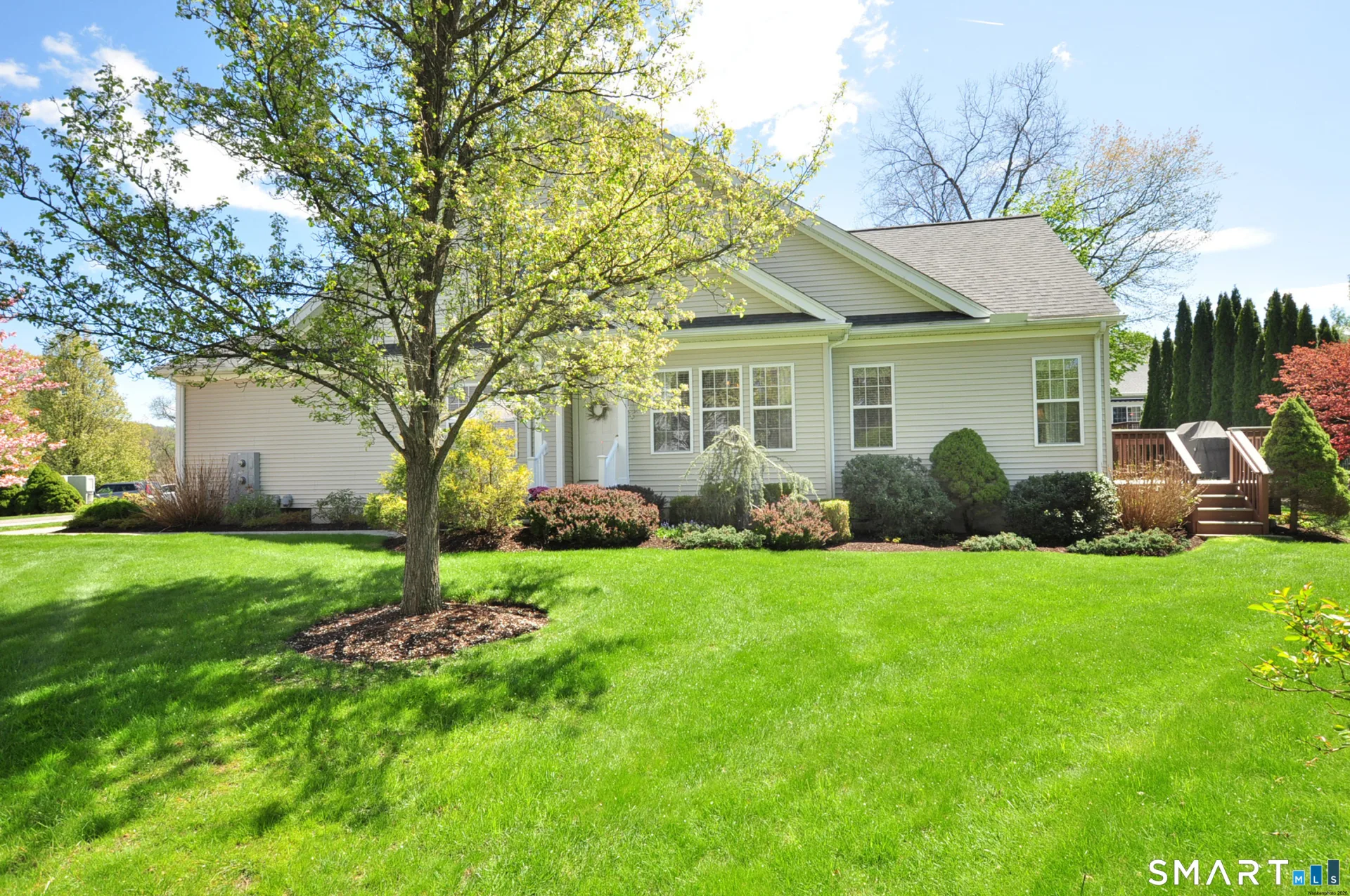 14 Carlson Ridge Court #14, New Milford, CT