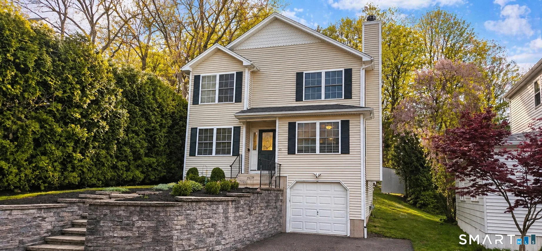21 Stanley Street, Naugatuck, CT