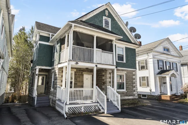 29 Whiting Avenue
