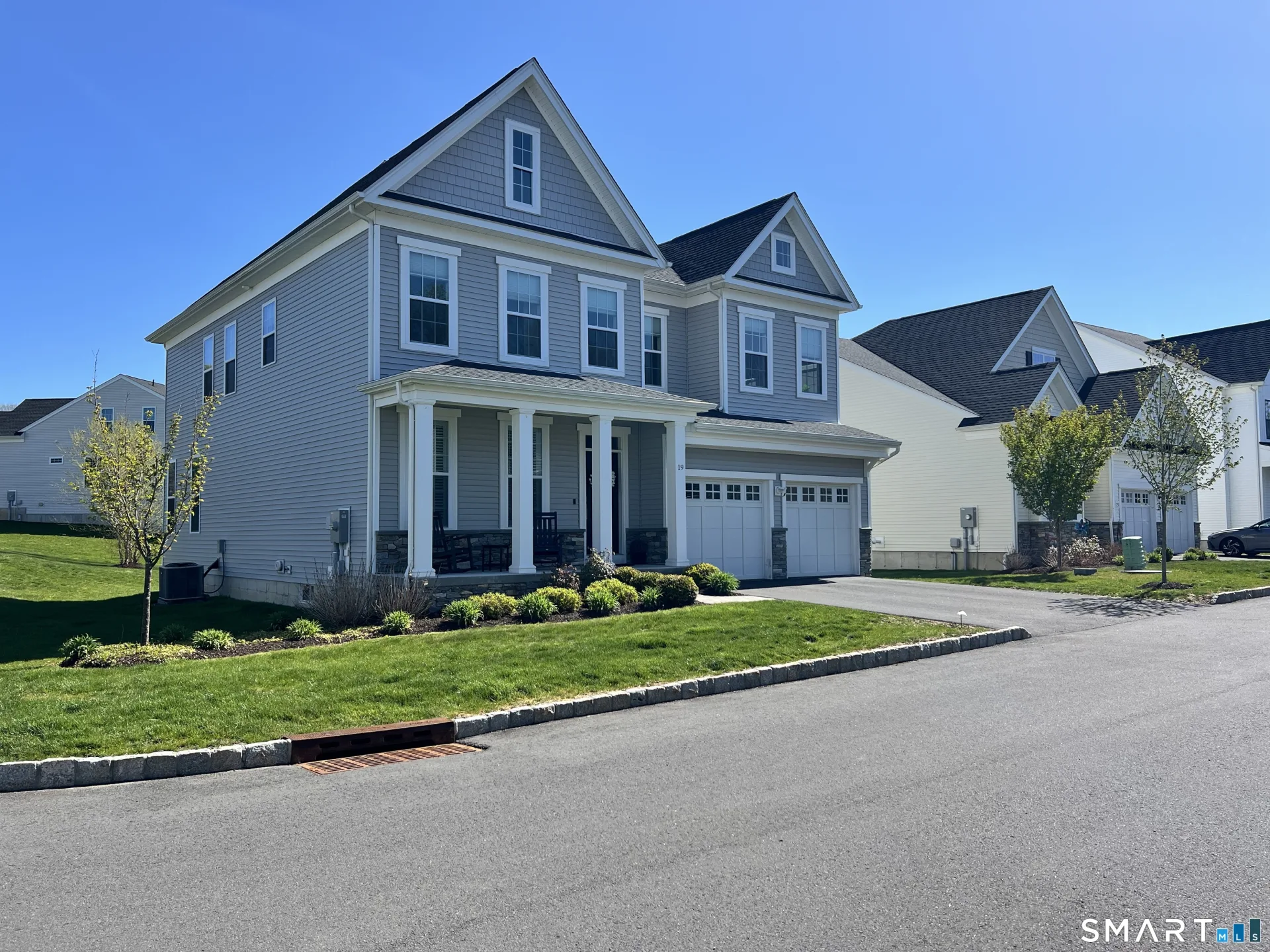 19 Enclave Circle #19, Newtown, CT