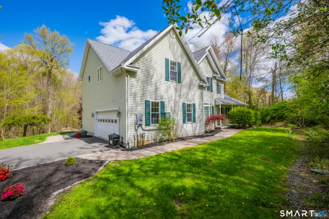 52 Old Farm Road, Plymouth, CT