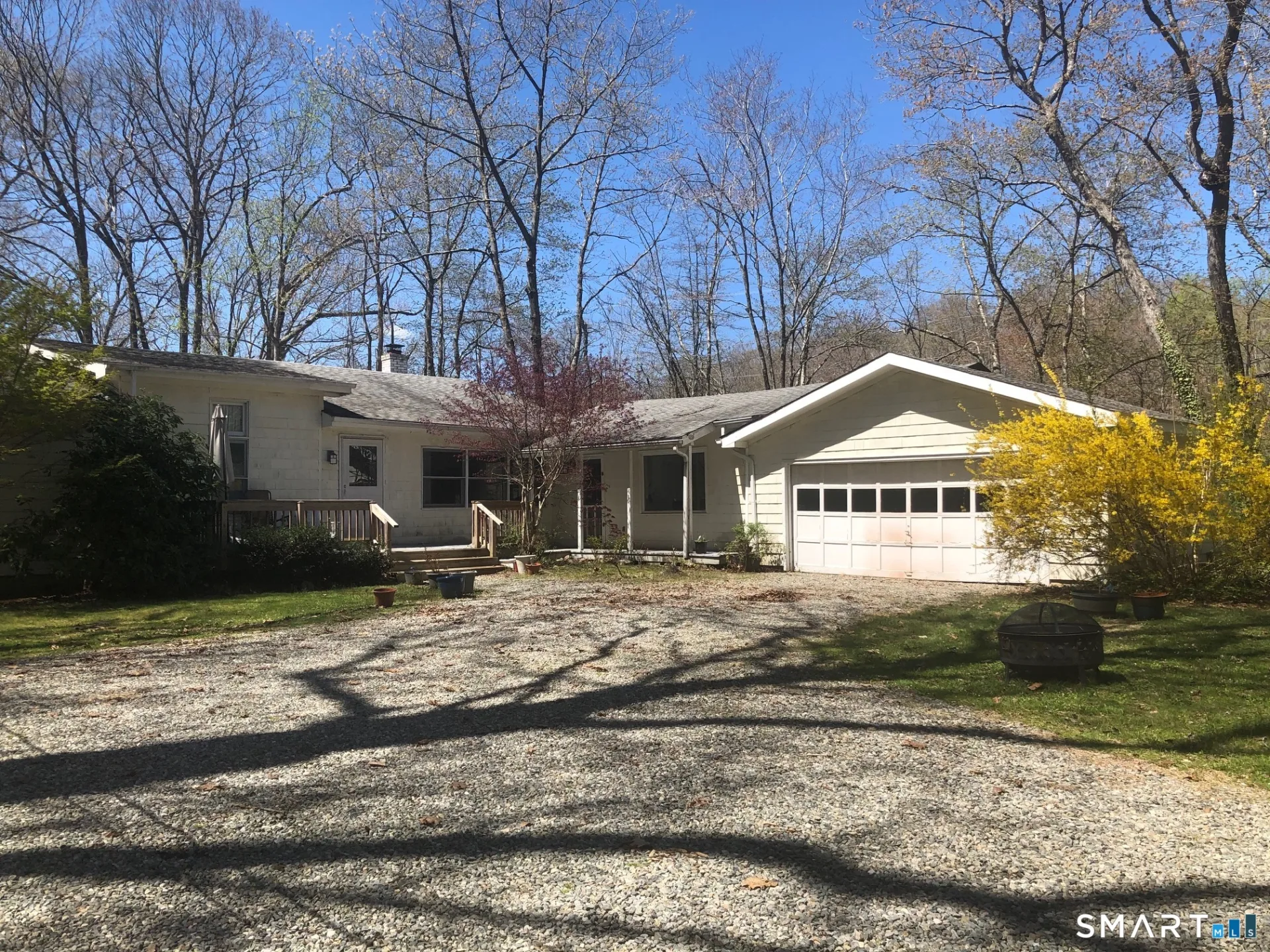 27 Pine Ridge Drive, Madison, CT