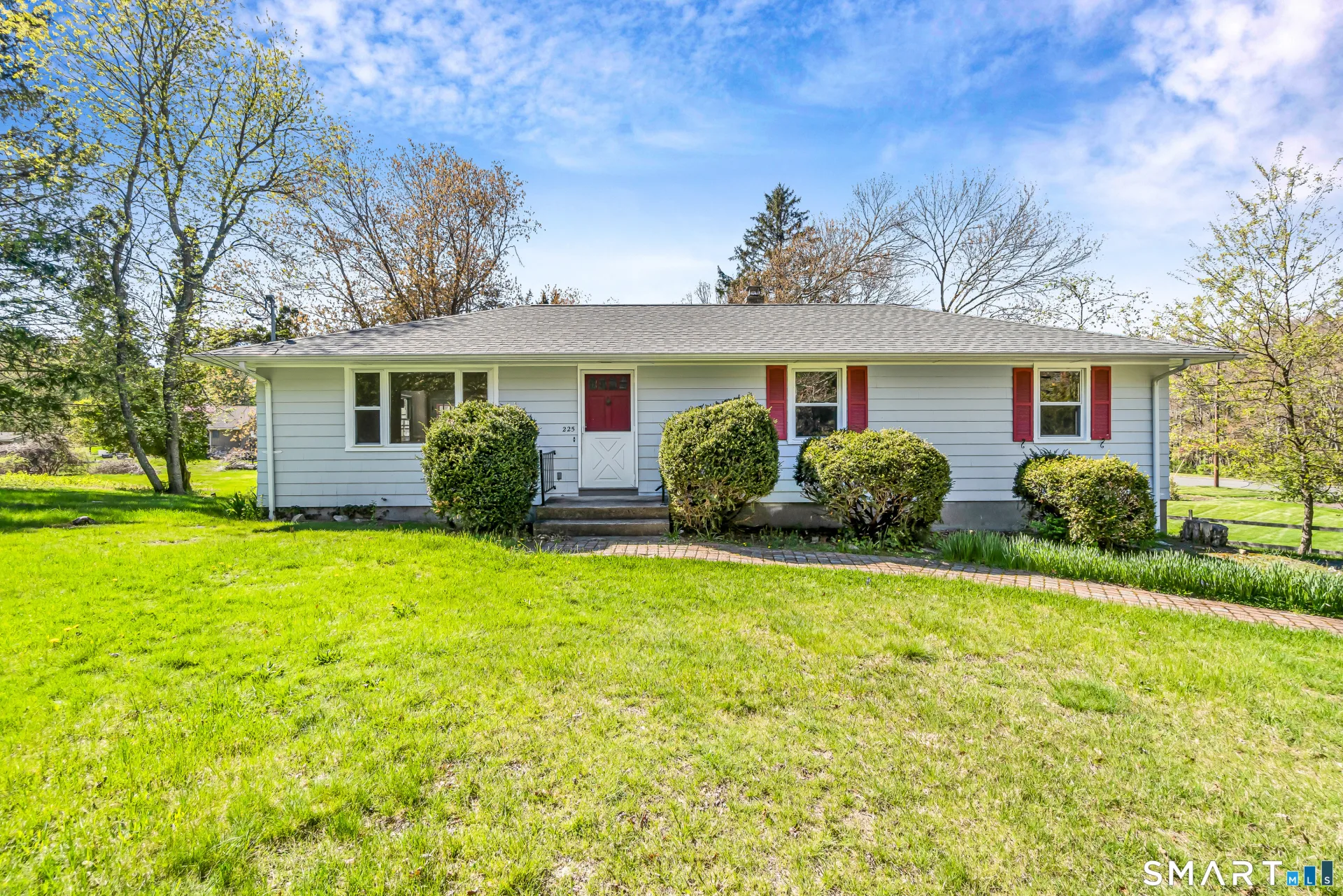 225 Nichols Avenue, Shelton, CT