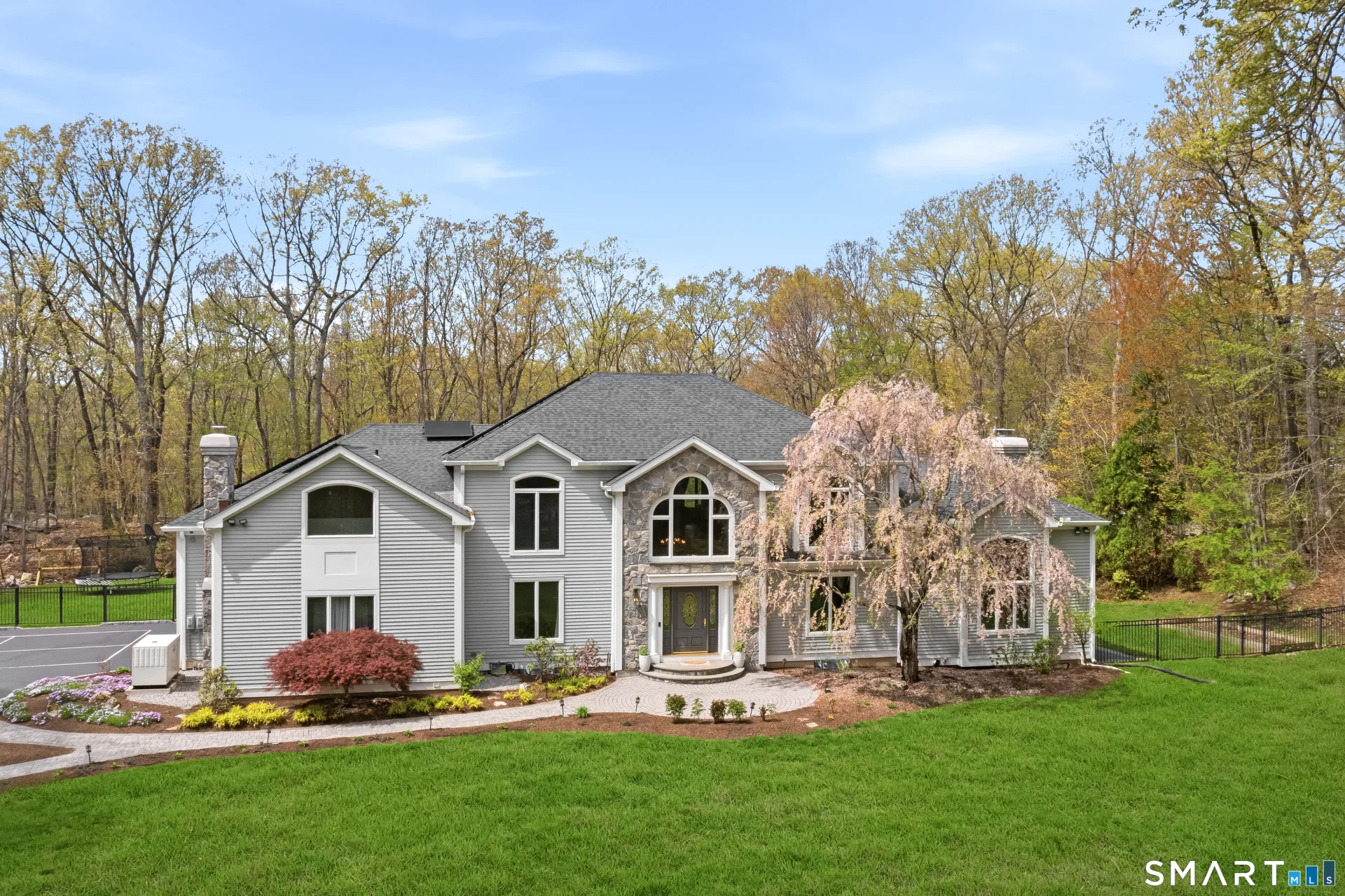 63 Coventry Lane, Trumbull, CT