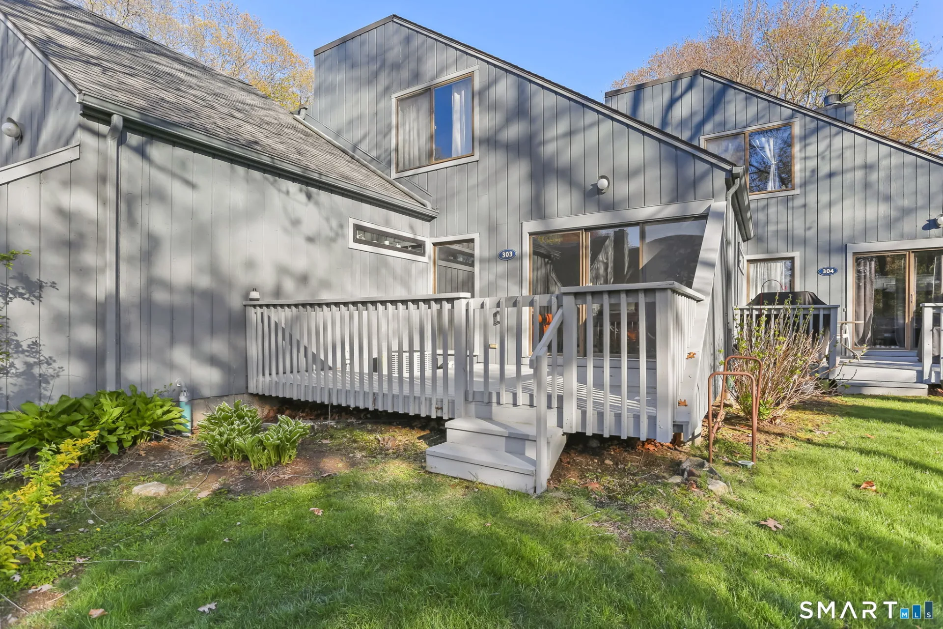 303 Plymouth Colony #303, Branford, CT