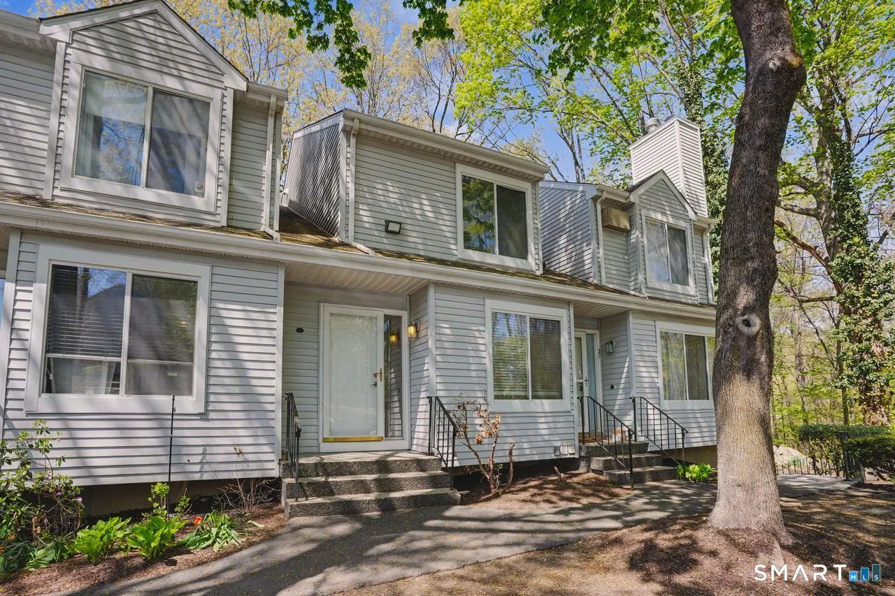 20 East Pembroke Road #28, Danbury, CT