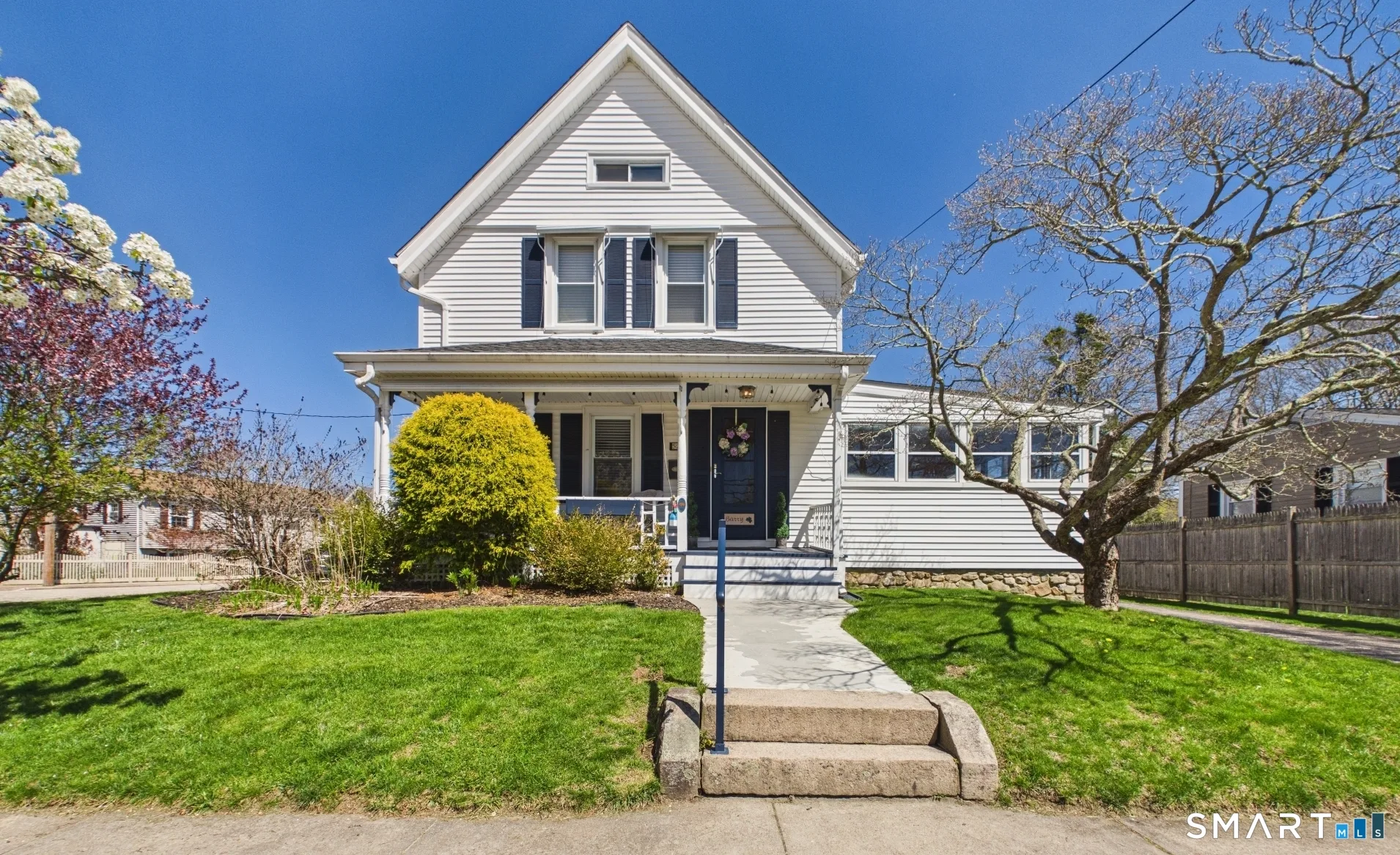 52 Moss Street, Stonington, CT