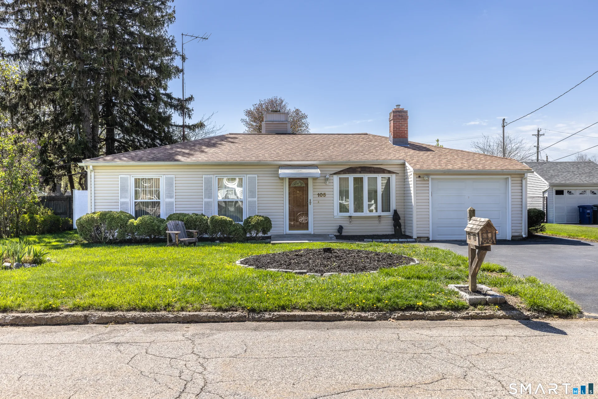 105 Bear Paw Road, Bridgeport, CT