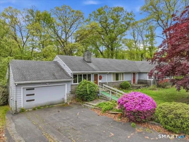 95 Westwood Drive, Easton, CT
