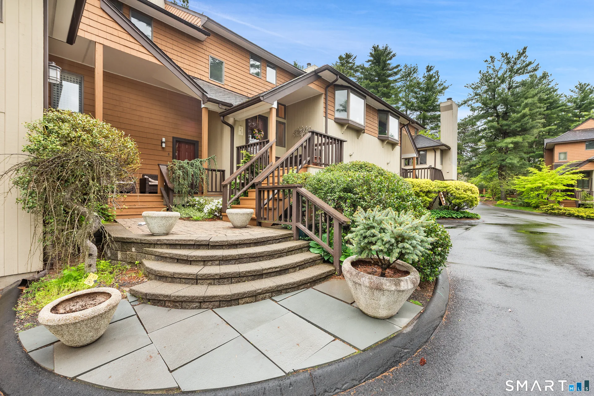 6 Stratford Park #6, Bloomfield, CT
