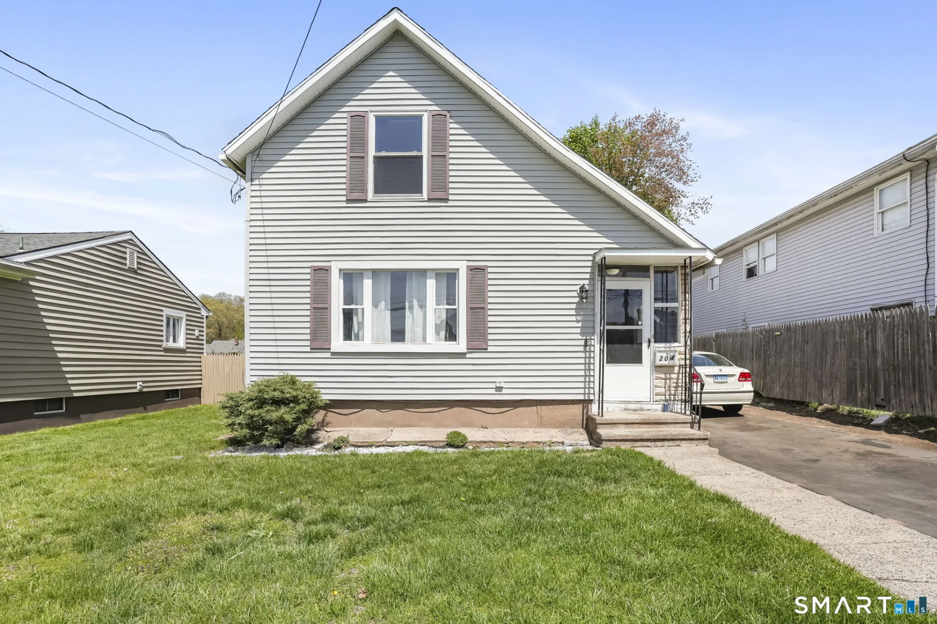 204 Barnes Avenue, New Haven, CT