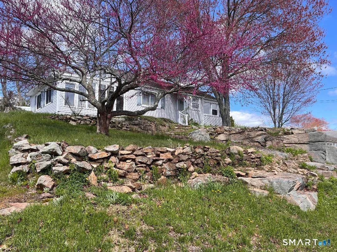 37 Hartman Avenue, East Haven, CT