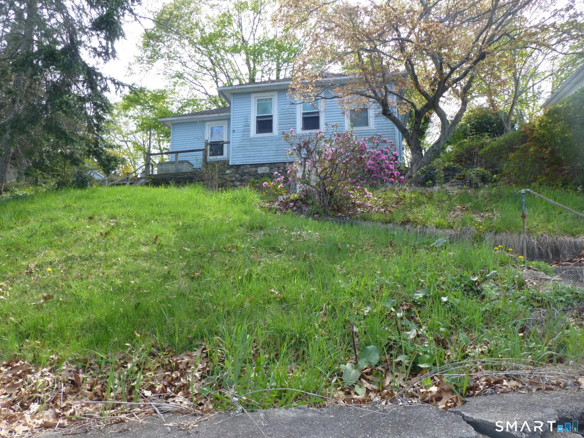 240 Vauxhall Street, New London, CT