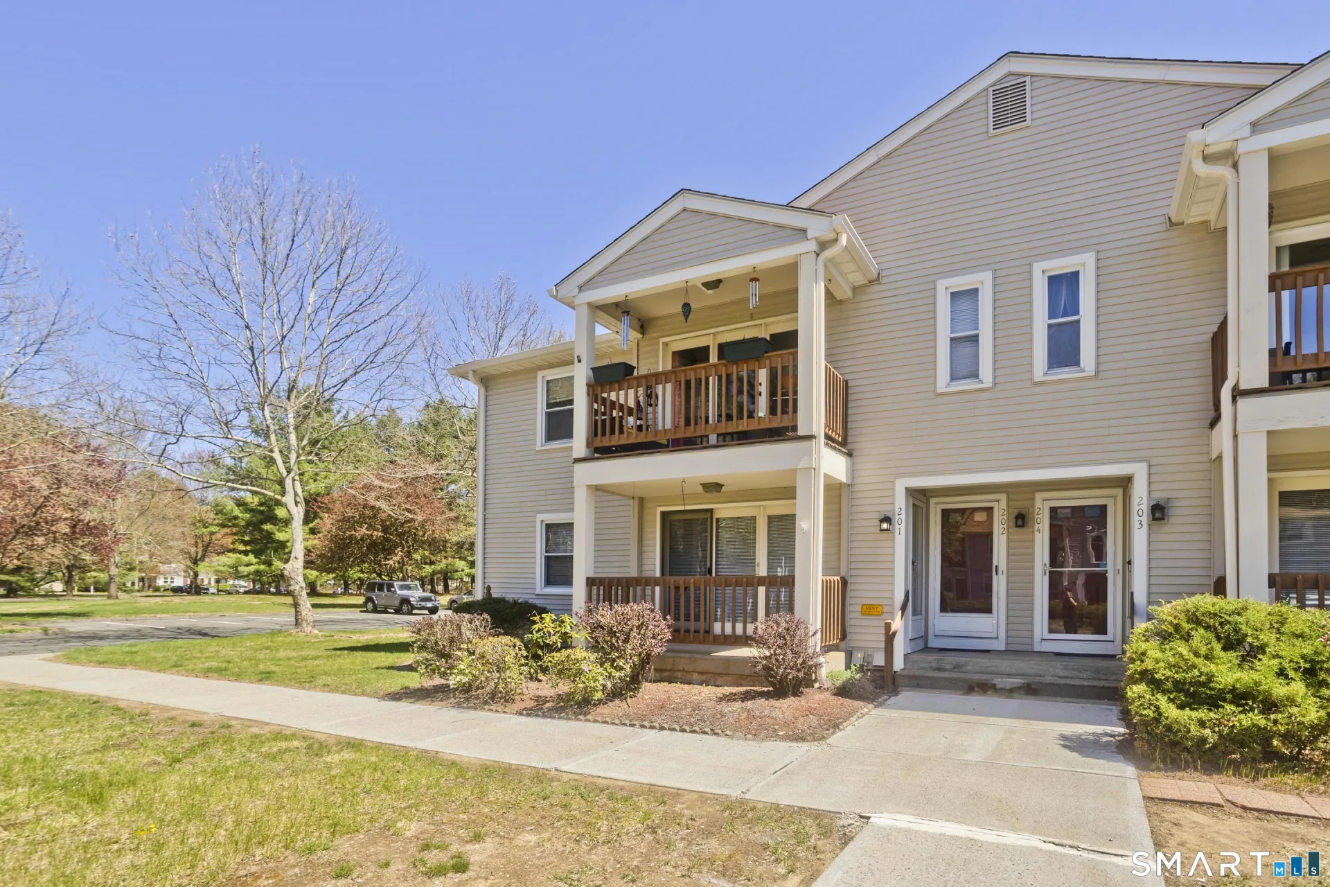 201 Ashmead Commons #201, Enfield, CT