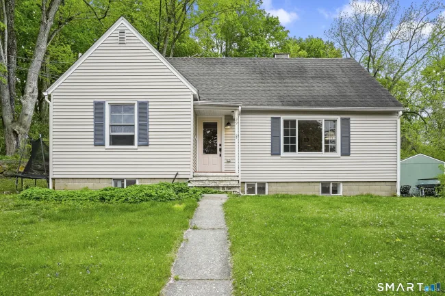 39 North Main Street, Sharon, CT