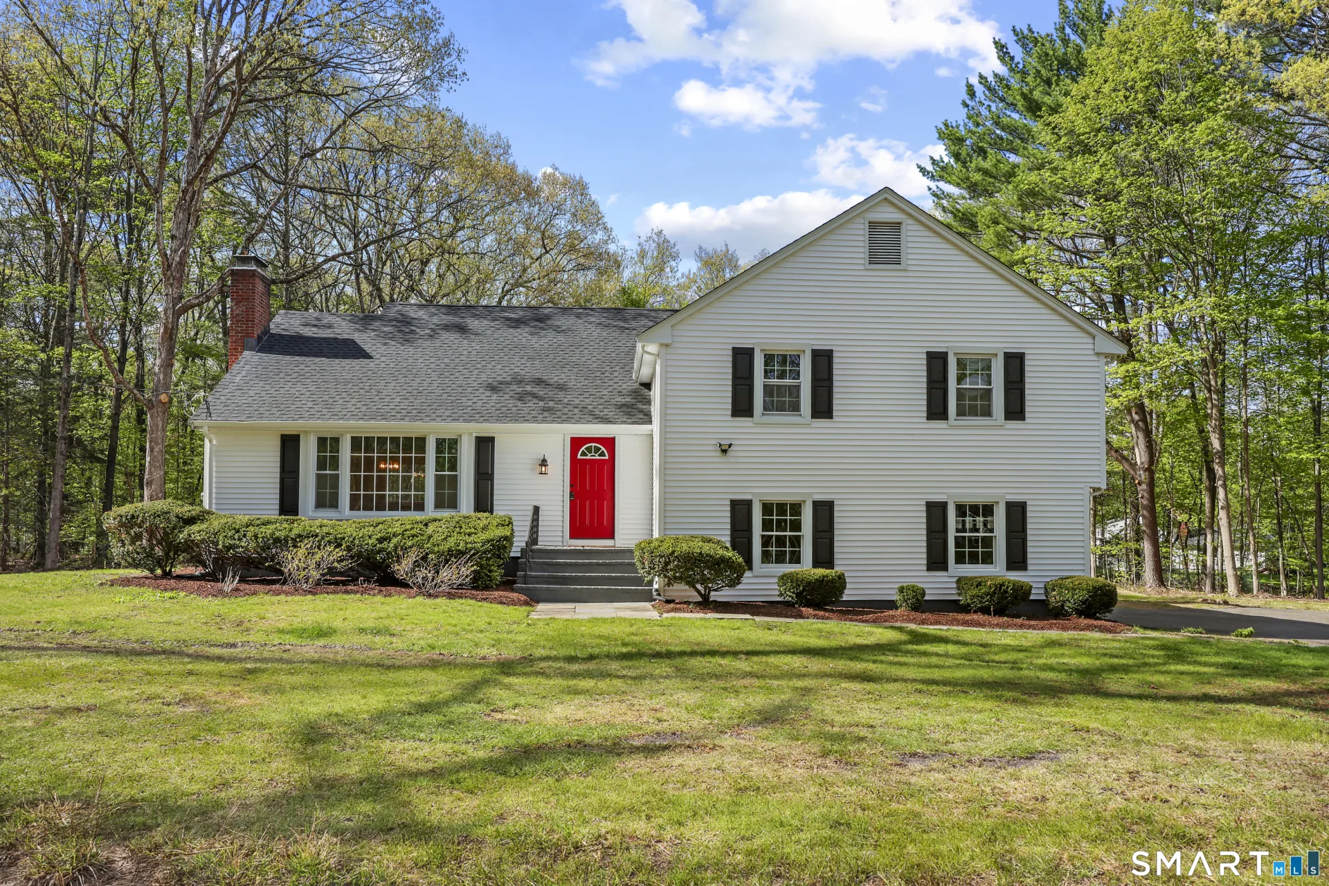 6 Stockade Road, Simsbury, CT