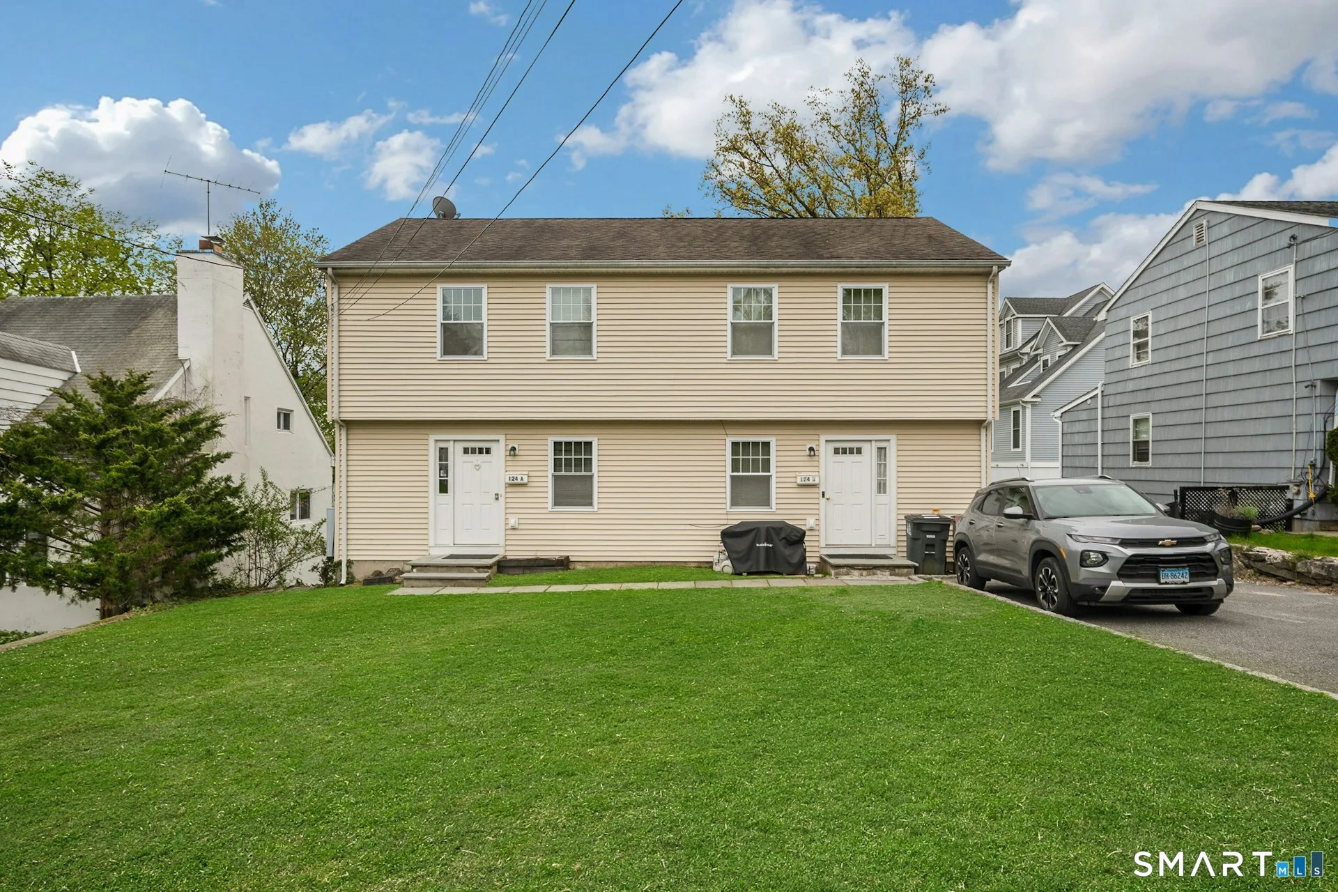 124 Pine Hill Avenue, Stamford, CT
