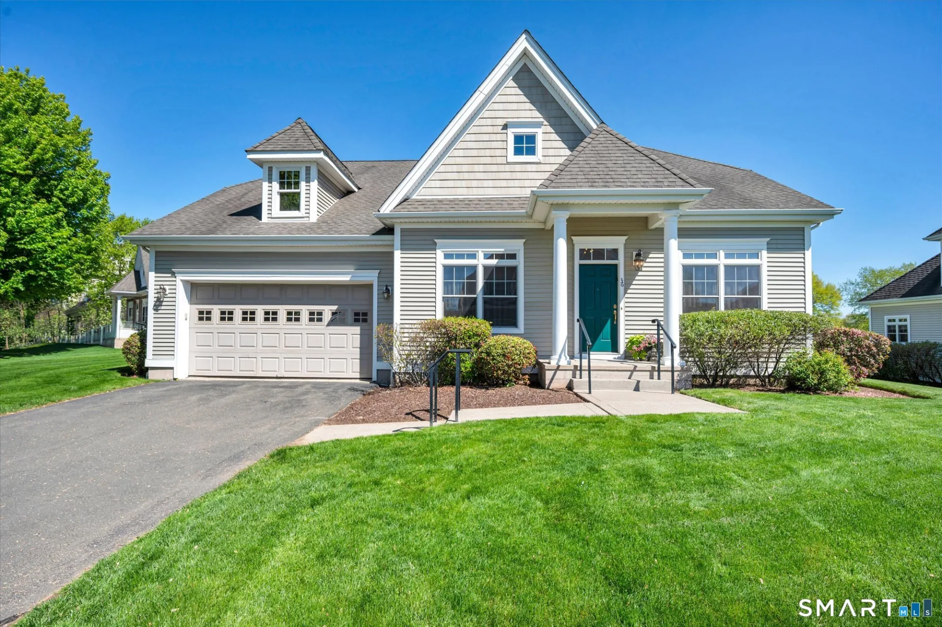 36 Bay Hill Drive #36, Bloomfield, CT