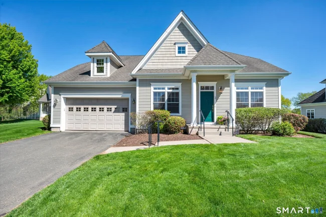 36 Bay Hill Drive #36