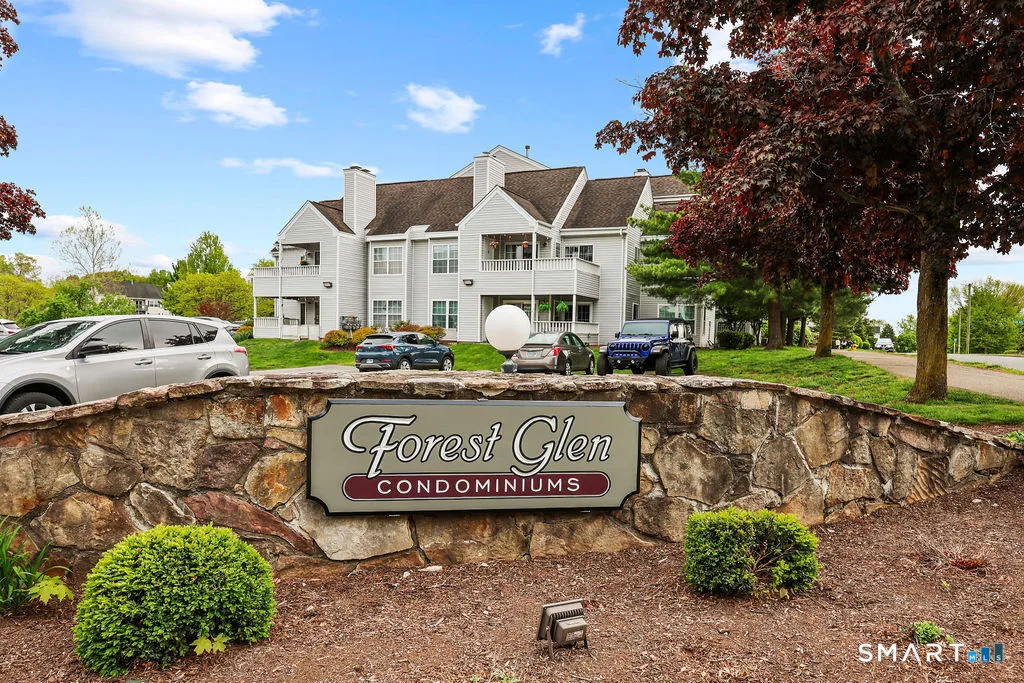 1 Forest Glen Circle #9, Middletown, CT