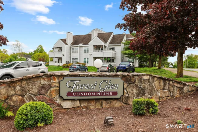 1 Forest Glen Circle #9