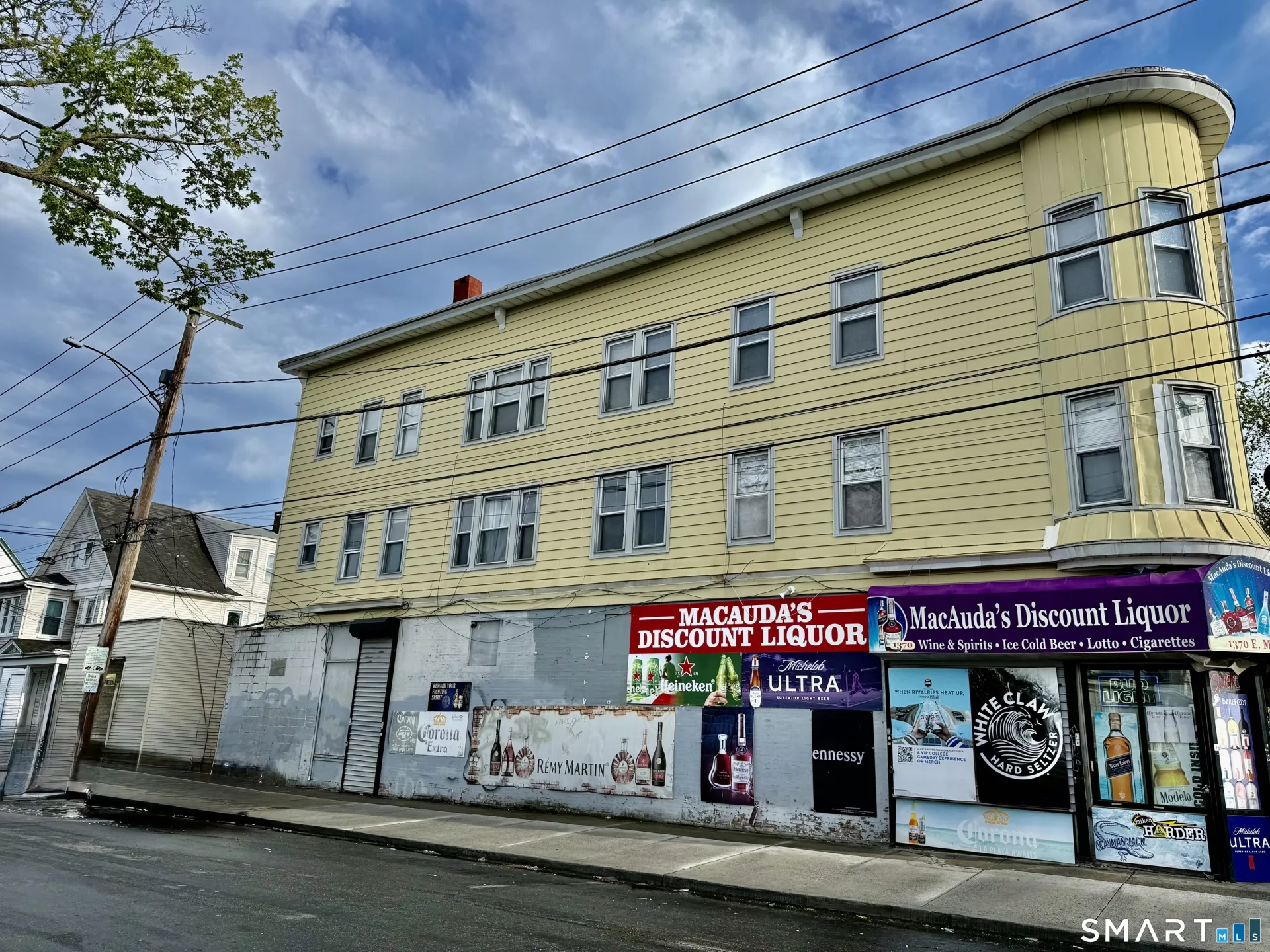 1368-1370 East Main Street, Bridgeport, CT