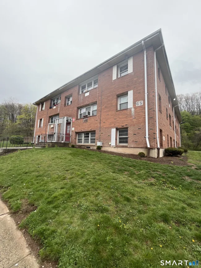 65 Donna Drive #C2