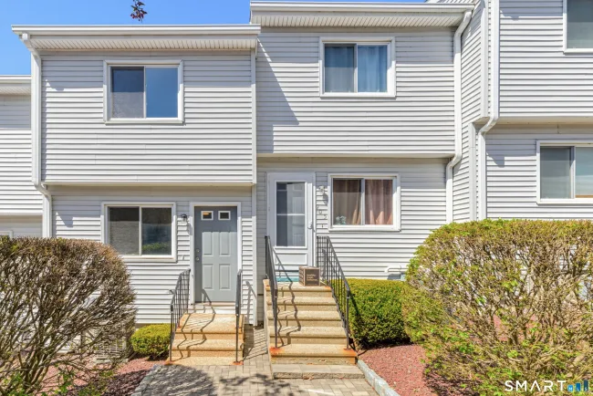 273 Derby Avenue #904