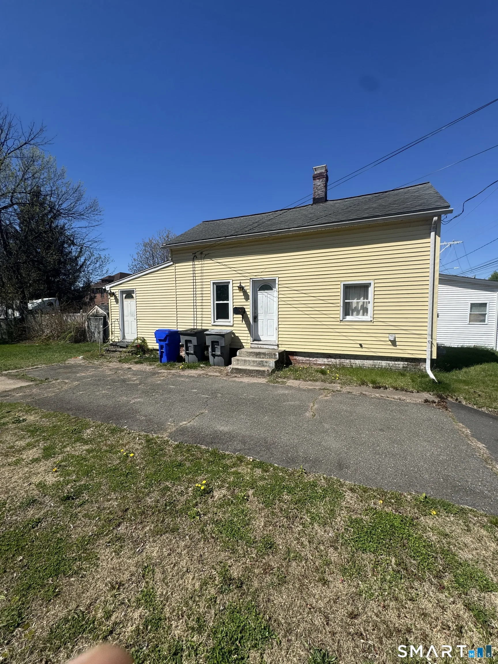 20 Alden Avenue, Enfield, CT