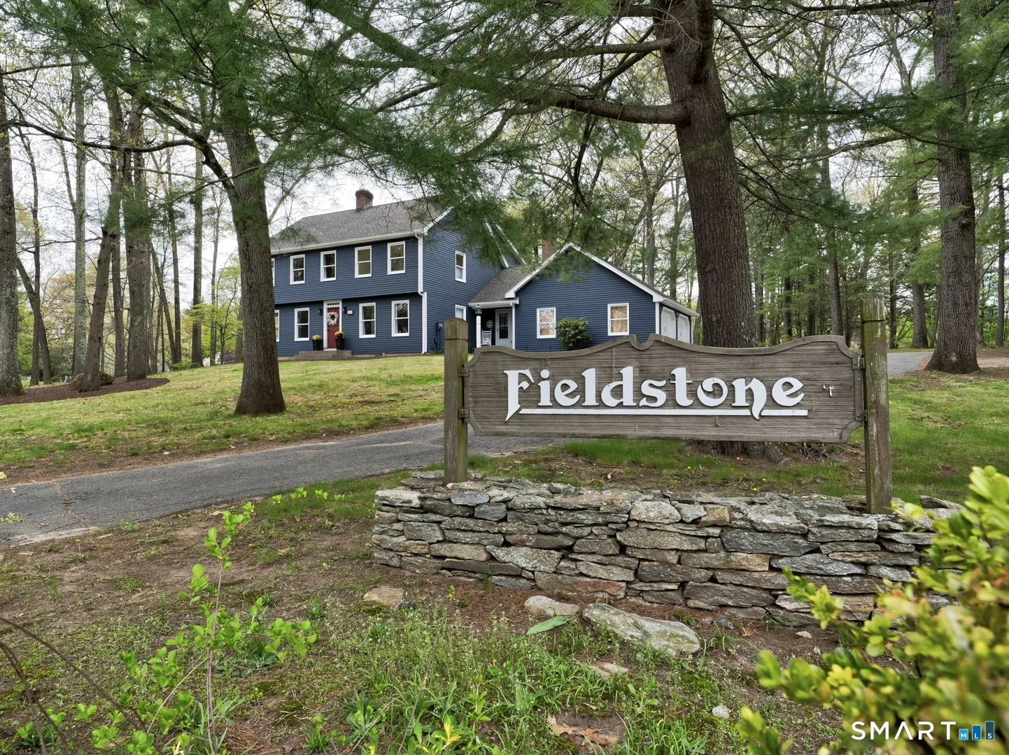 96 Fieldstone Drive, Windsor, CT