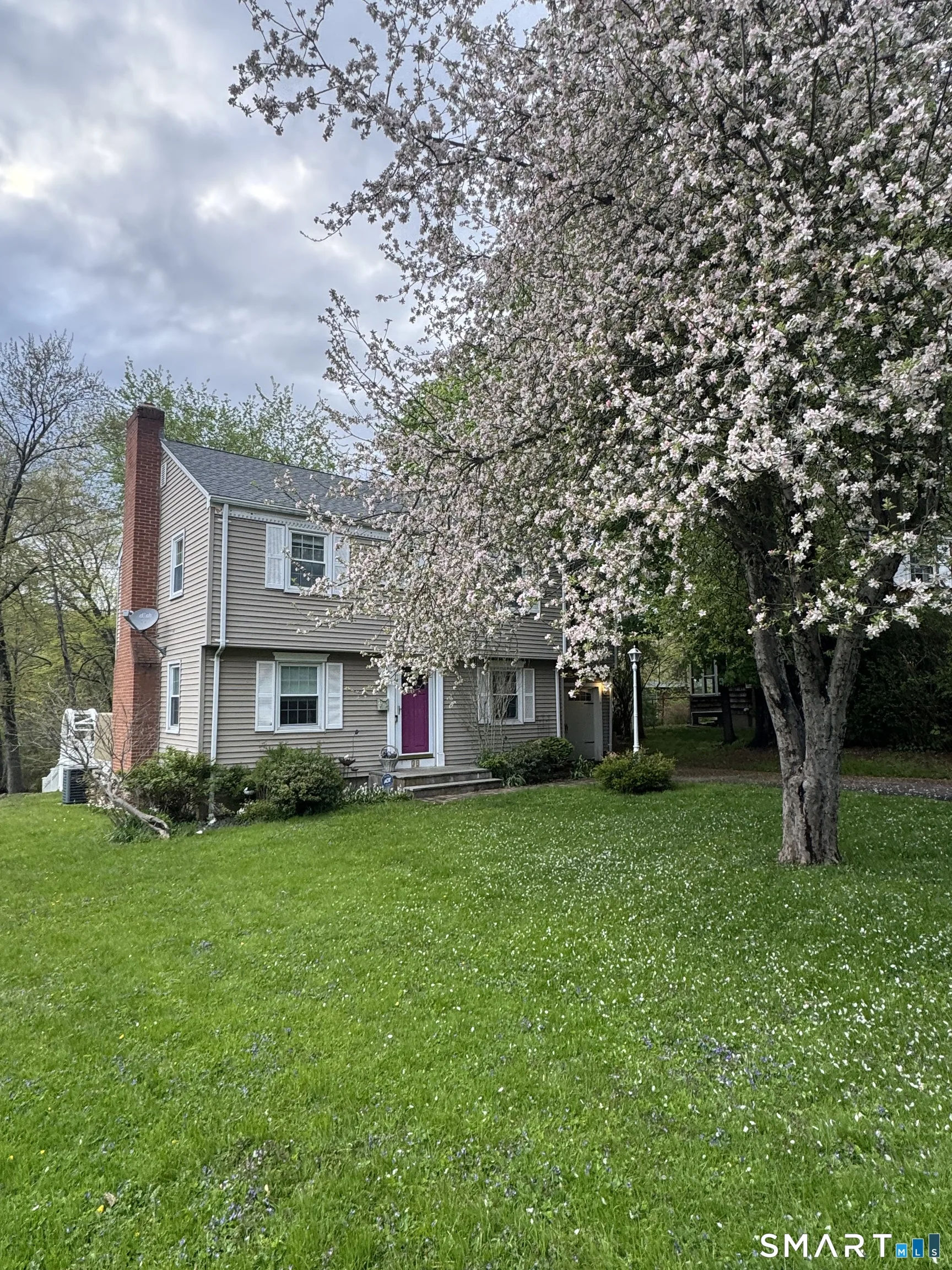 34 Cobbs Road, West Hartford, CT