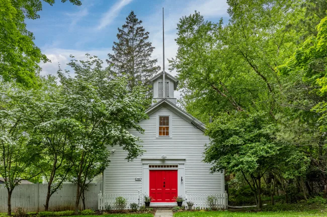 255 Aspetuck Ridge Road